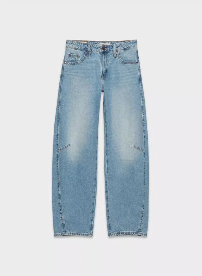 Levi’s Baggy Dad Barrel Jean
