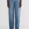 Levi’s Baggy Dad Jean