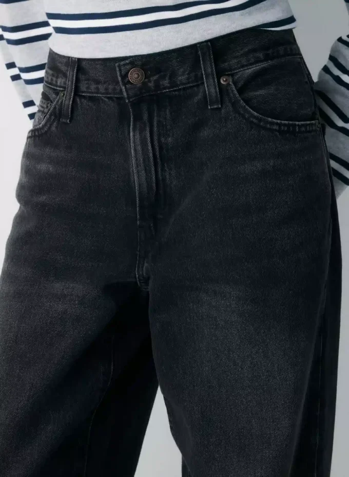 Levi’s Baggy Dad Jean