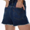 Levi’s Ribcage Short