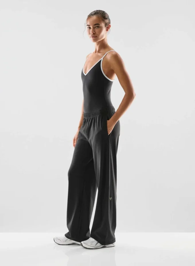 LIFE Essential V-hals bodysuit