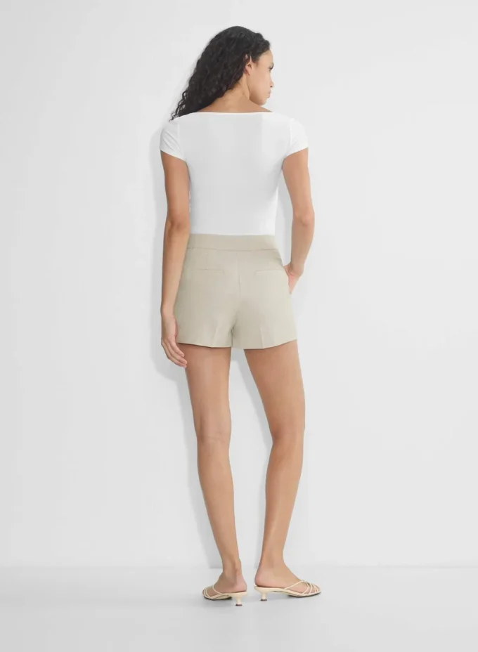 Limitless Short™ Mini – (Re)ssential Light Limitless Short™ Mini – (Re)ssential Light