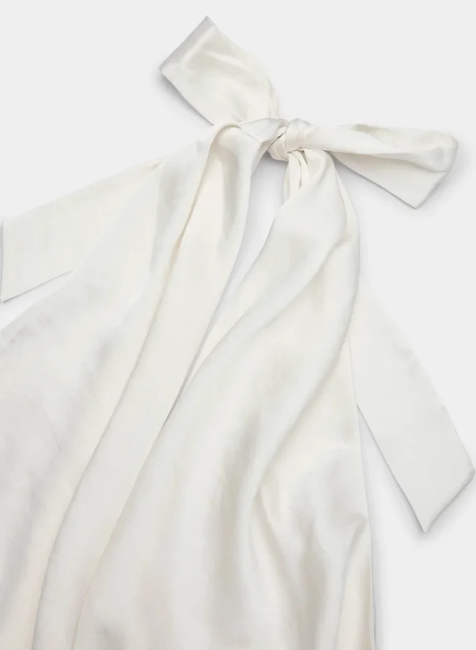 Martini satengbluse med halterneck