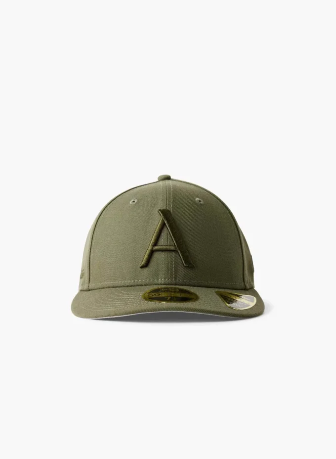 New Era X Aritzia 59FIFTY-hatt