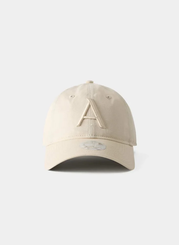 New Era x Aritzia 9TWENTY-hatt