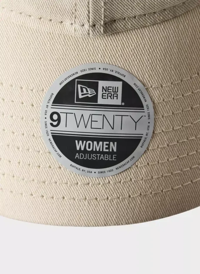 New Era x Aritzia 9TWENTY-hatt