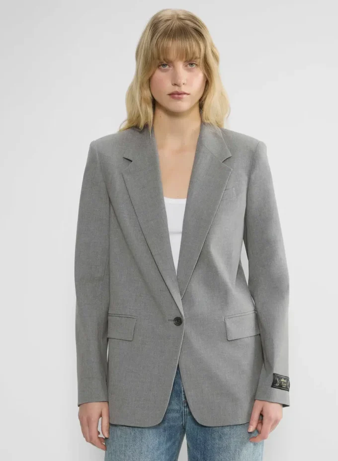 New Generation Blazer – (Re)ssential Light New Generation Blazer – (Re)ssential Light