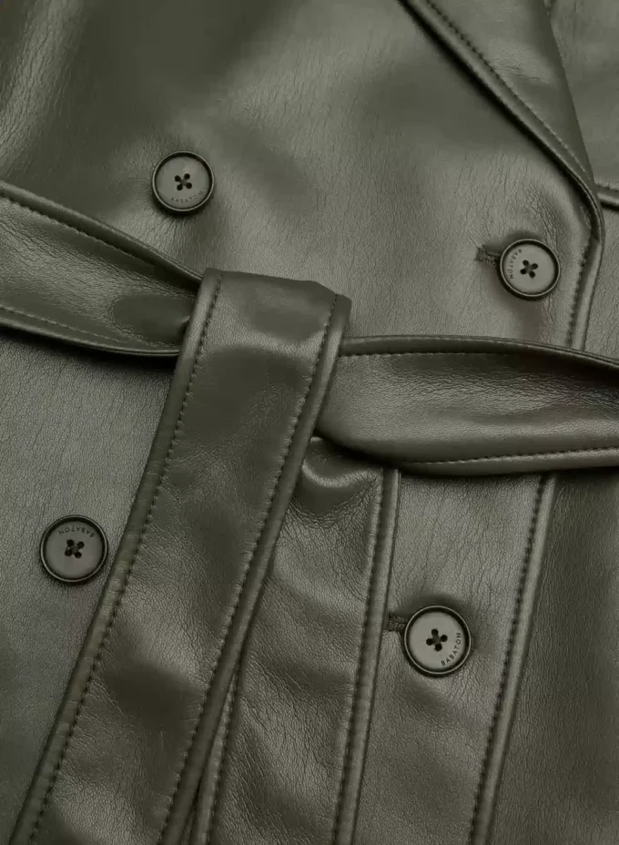 New Tabloid trenchcoat – Unreal Leather New Tabloid trenchcoat – Unreal Leather