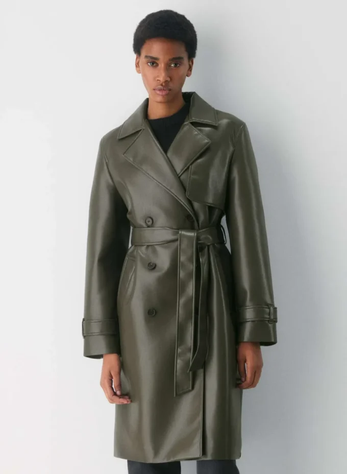 New Tabloid trenchcoat – Unreal Leather New Tabloid trenchcoat – Unreal Leather