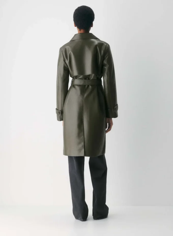 New Tabloid trenchcoat – Unreal Leather New Tabloid trenchcoat – Unreal Leather