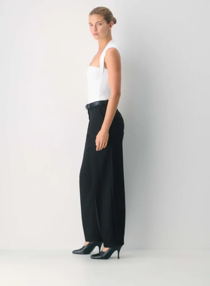 Original Contour Flourish Top