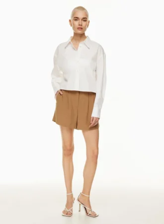 Plisserte shorts til midt på låret Plisserte shorts til midt på låret