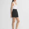 Plisserte shorts til midt på låret Plisserte shorts til midt på låret