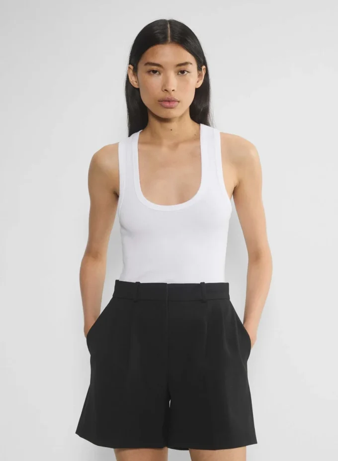 Plisserte shorts til midt på låret Plisserte shorts til midt på låret