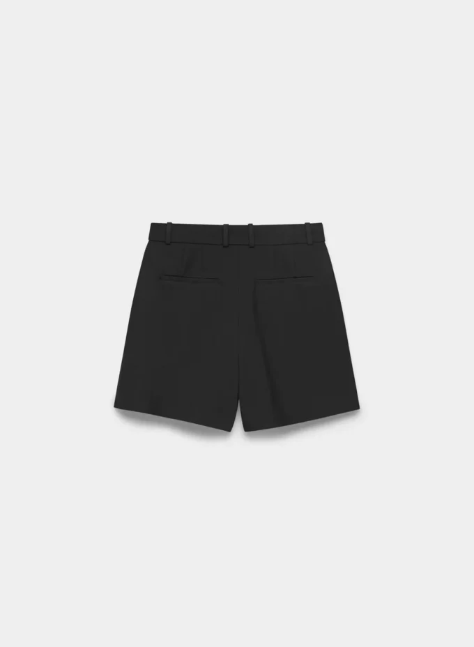 Plisserte shorts til midt på låret Plisserte shorts til midt på låret