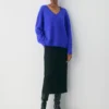 Plush Cashmere Oversized V-neck Sweater Plush Cashmere Oversized V-neck Sweater