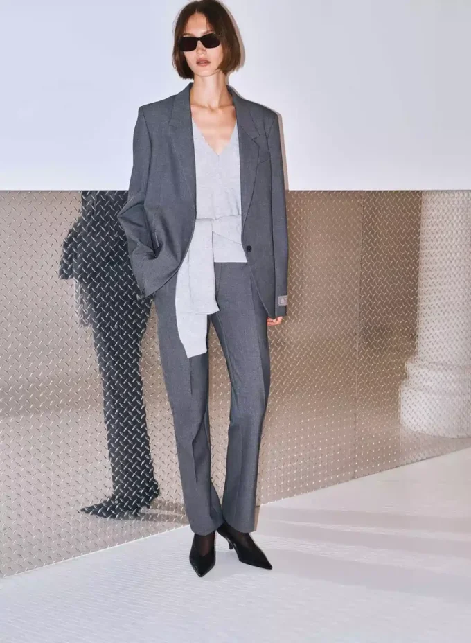 Produsent Blazer – (Re)ssential