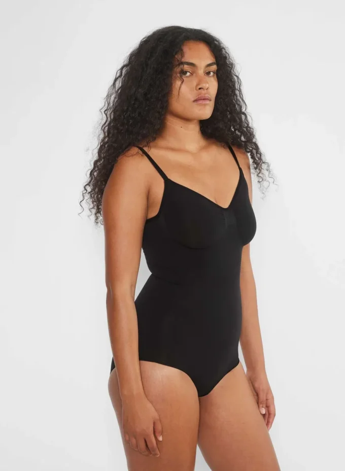 ShapeEnhance™ sømløs bodysuit med full dekning ShapeEnhance™ sømløs bodysuit med full dekning