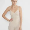 ShapeEnhance™ sømløs bodysuit som går til midt på låret ShapeEnhance™ sømløs bodysuit som går til midt på låret