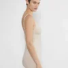 ShapeEnhance™ sømløs bodysuit som går til midt på låret ShapeEnhance™ sømløs bodysuit som går til midt på låret