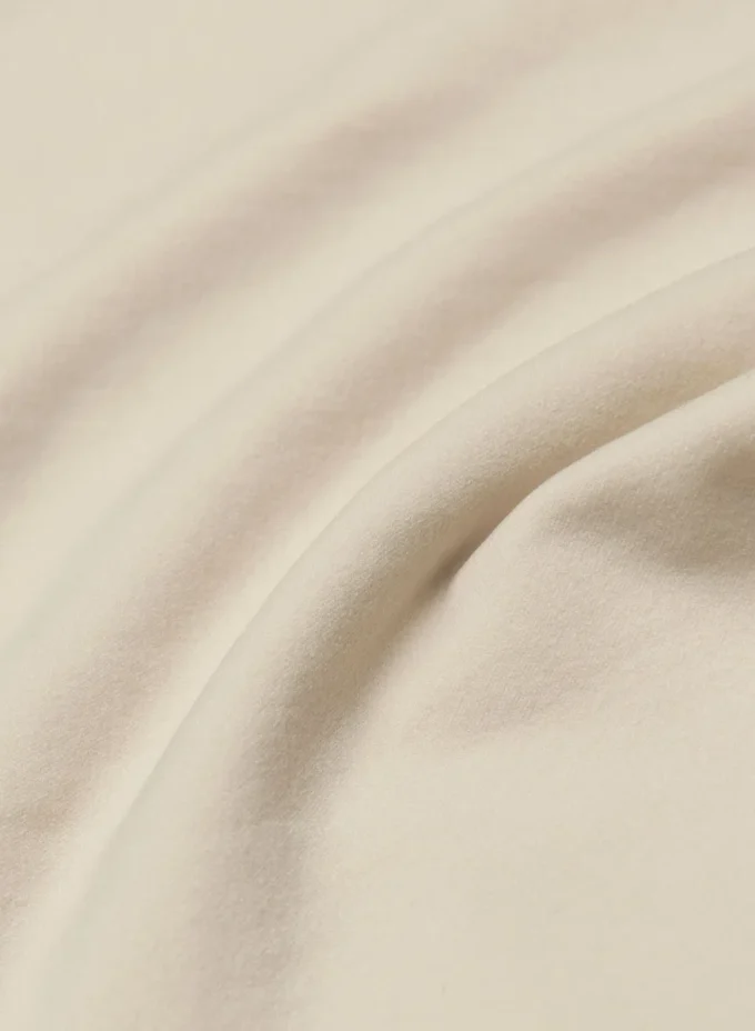 ShapeEnhance™ sømløs bodysuit som går til midt på låret ShapeEnhance™ sømløs bodysuit som går til midt på låret