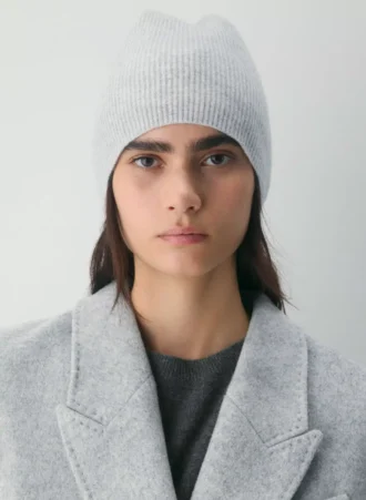 Slouchy beanie i ribbet kashmir