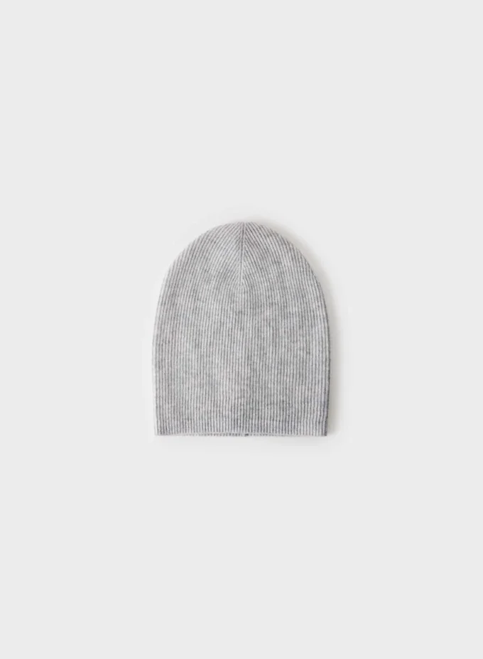 Slouchy beanie i ribbet kashmir Slouchy beanie i ribbet kashmir