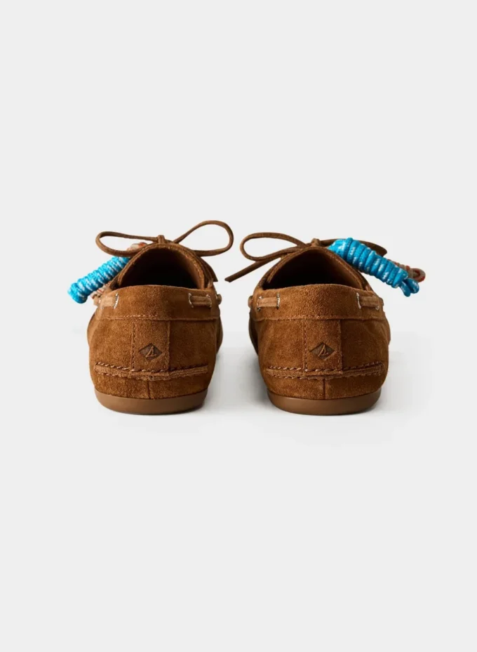 Sperry x Aritzia Slim båtsko – semsket skinn Sperry x Aritzia Slim båtsko – semsket skinn