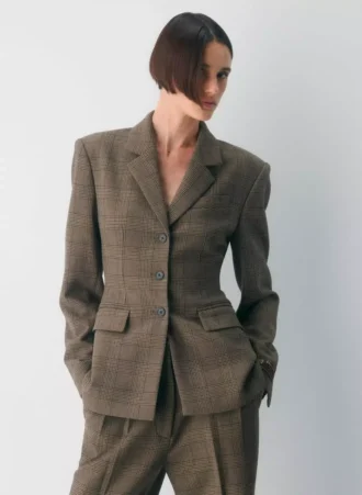 Standout Blazer – (Re)ssential