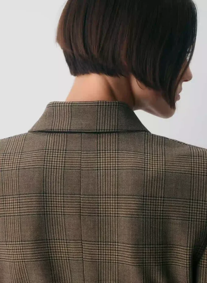 Standout Blazer – (Re)ssential