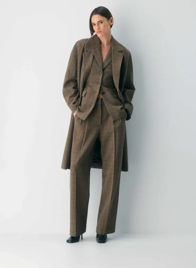 Standout Blazer – (Re)ssential