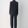 The Effortless Pant™ Curve-fit The Effortless Pant™ Curve-fit