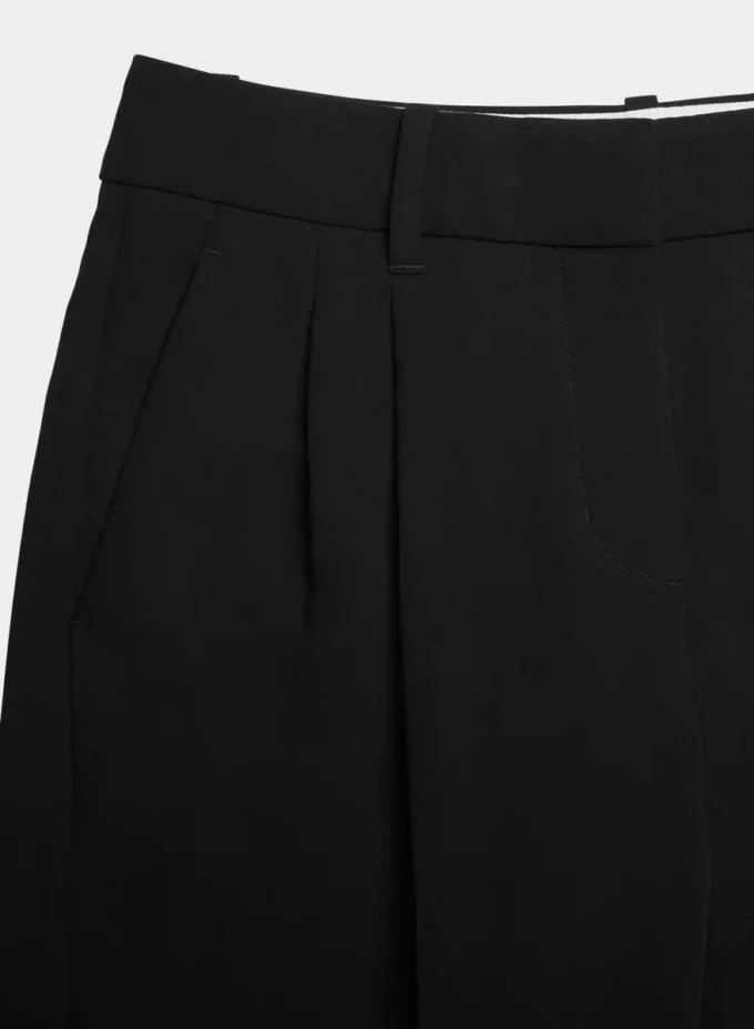 The Effortless Pant™ Curve-Fit Lo-Rise – Crepette™ The Effortless Pant™ Curve-Fit Lo-Rise – Crepette™