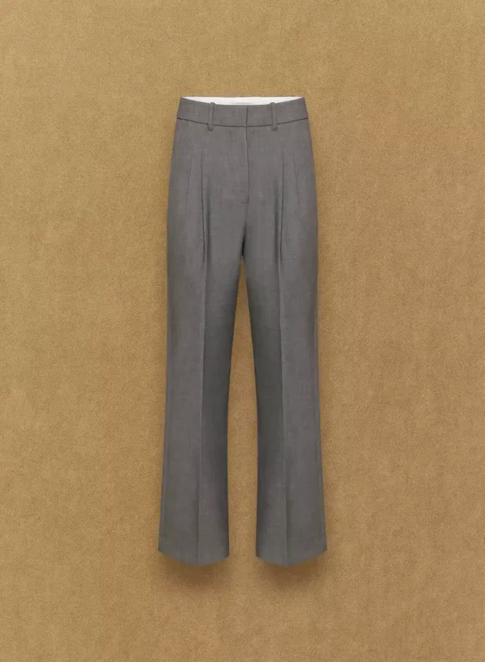 The Effortless Pant™ Curve-Fit – (Re)ssential