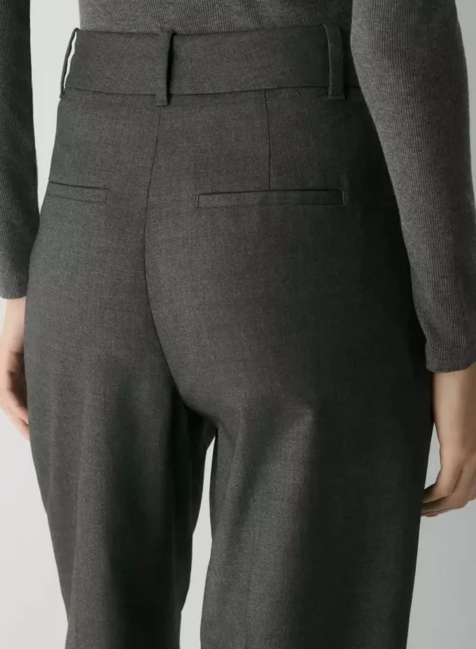 The Effortless Pant™ – (Re)fined
