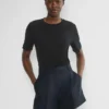 The Effortless Short™ Curve-fit Mini – CruiseLinen™