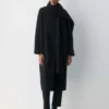 The Embrace dobbeltsidig kåpe – Luxe (Re)Wool The Embrace dobbeltsidig kåpe – Luxe (Re)Wool