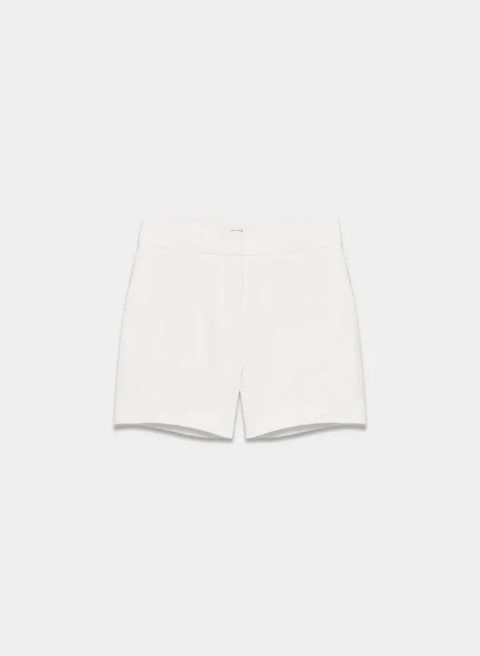 The Limitless Short™ Curve-Fit Mid-Thigh – Crepette™ The Limitless Short™ Curve-Fit Mid-Thigh – Crepette™