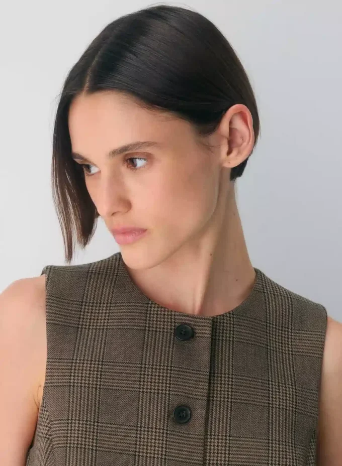 Wallace Vest – (Re)ssential Wallace Vest – (Re)ssential